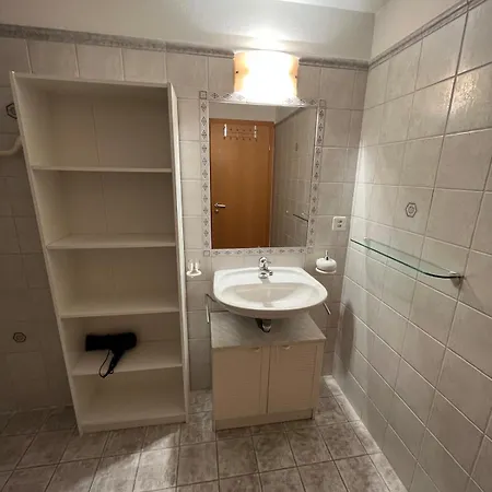 Small Views Apartamento Tenero-Contra