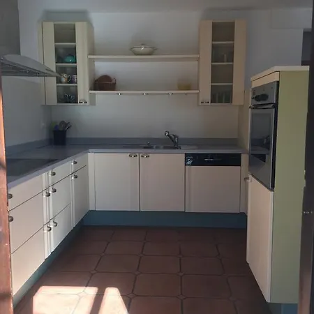 Green View Apartment