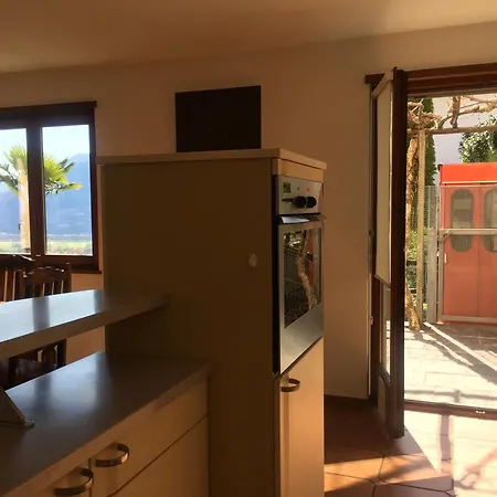 Green View Apartment *