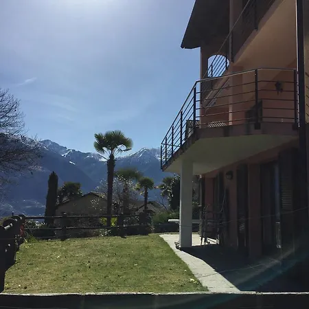 Green View Apartment *