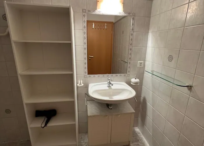 Small Views Apartman Tenero-Contra